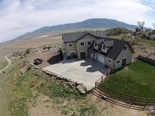 21050 Mount Pl, Tehachapi, CA 93561-7867