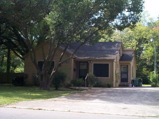 1101 Valderas St, Angleton, TX 77515-3226