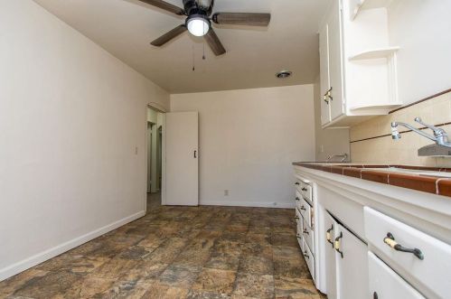 126 Severin Ave, Modesto, CA 95354-2850