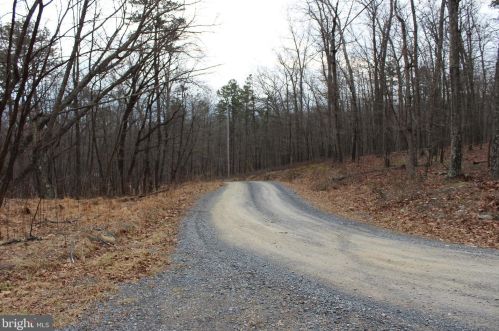 1391 Lost Riv Rdg Cir, Wardensville WV 26851-8514 exterior