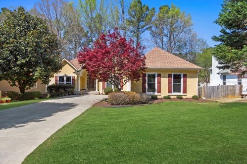 610 Spring Ridge Dr, Kennesaw, GA 30144-5037