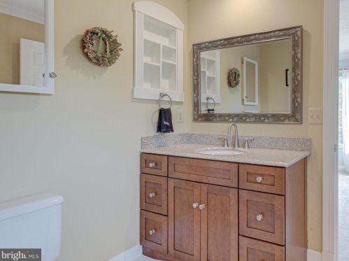 16325 Whitehaven Rd, Silver Spring MD 20906-1129 exterior