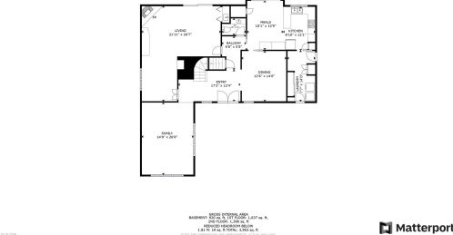 1020 Summit Dr, Bannockburn IL  60015-1823 exterior