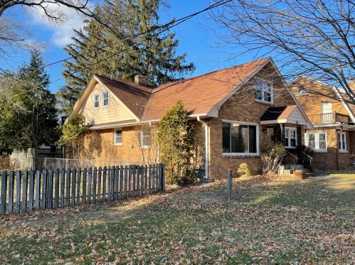 218 Rome Ave, Rockford, IL 61107-4449