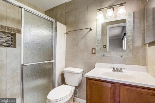 1506 Leister Dr, Silver Spring MD 20904-1548 exterior