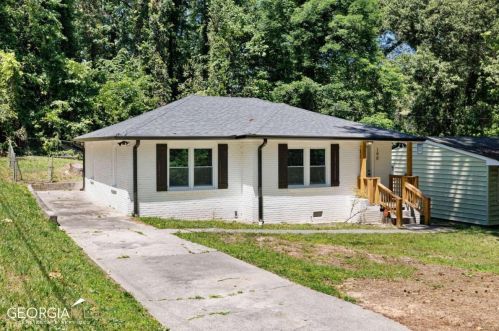 190 Childs Dr, Atlanta GA  30314-2020 exterior
