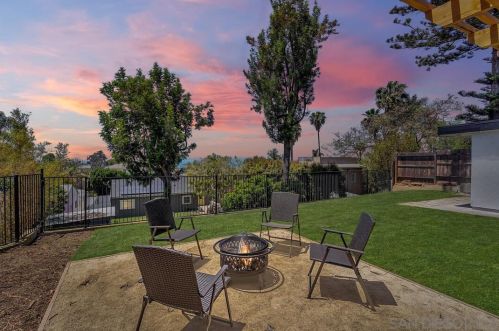 2354 Deer Park Way, San Diego, CA 92110-5703