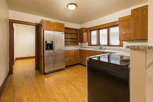 369 Brimhall St, Saint Paul MN  55105-2504 exterior