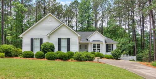 204 Berry Pl, Mc Cormick, SC 29835-2712