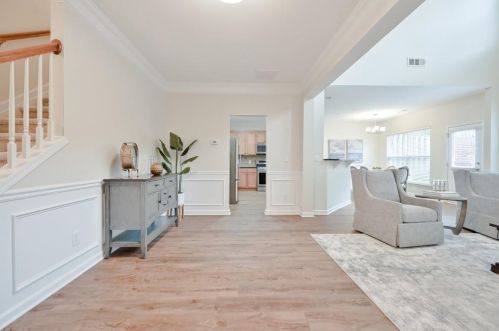 490 Mountain View Ln, Holly Springs, GA 30188-5170