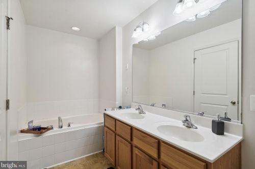 264 Garrison Way, Fruitland MD  21826-2124 exterior