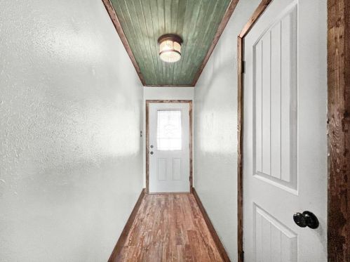 1510 Avenue C, Danbury, TX 77534-8042