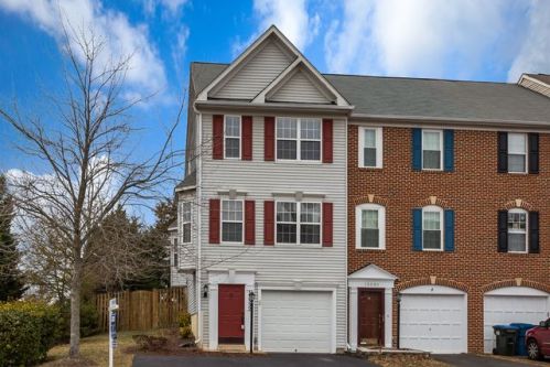 13532 Grouserun Ln, Bristow VA  20136-1782 exterior