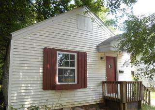 1847 Chestnut St, Springfield MO  65802-4250 exterior