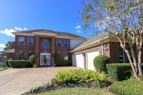 2710 Newbury Ct, Pearland, TX 77584-7089