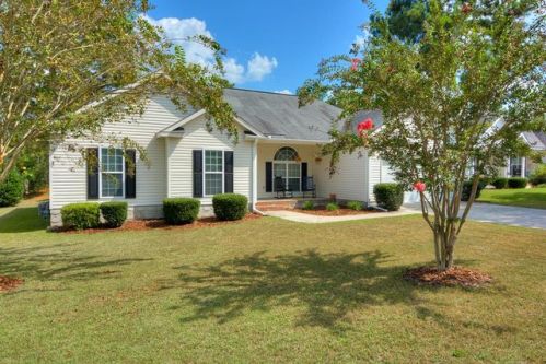 142 Royal Pine Dr, Burnettown, SC 29851-3257