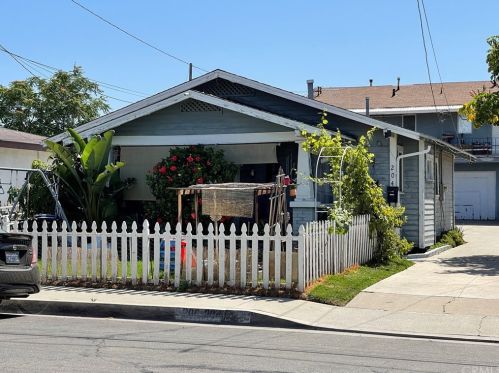 208 Lois St, La Habra, CA 90631-4632
