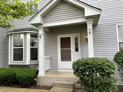 325 Ridge Rd, North Aurora, IL 60542-9156