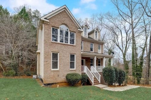 3765 High Point Ln, Atlanta GA  30331-7906 exterior