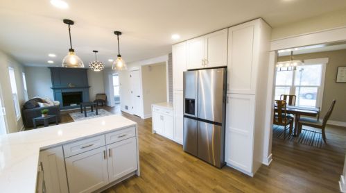 246 Roman Cir, Lemont IL  60440-2590 exterior