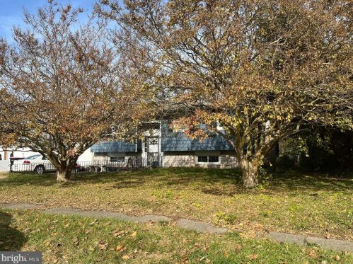 4 Exeter Dr, Blenheim, NJ 08012-4504