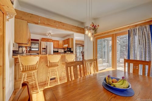 5615 Hatch Dr, Lakewood CO 80439 exterior