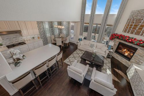 3820 Mustang Ave, Garland TX 75048 exterior