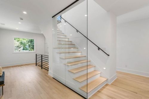 1768 8 St, Atlanta GA  30341-3128 exterior