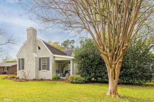 325 Main St, Tennille, GA 31089-1124