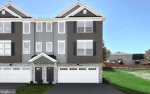 35 Glenn View Ct, Carlisle, PA 17013-9619