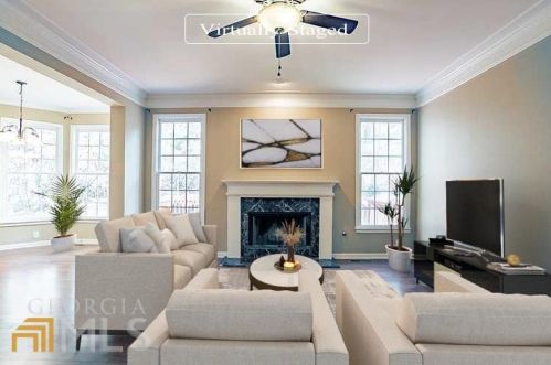 645 Kenton Pl, Atlanta, GA 30331-0045