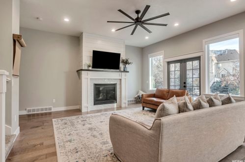 2712 Mt Jordan Rd, Sandy UT 84092-3380 exterior