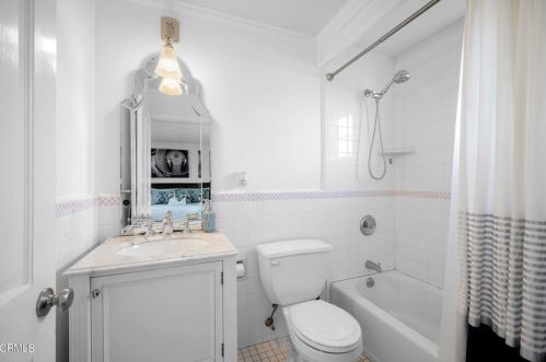 1149 Cordova Ave, Glendale CA  91206-2115 exterior