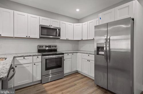 5536 Market St, Philadelphia PA  19139-3208 exterior