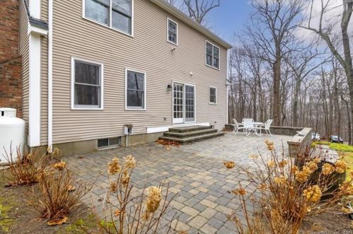 57 Rosemont Dr, Deep River CT  06417-1680 exterior