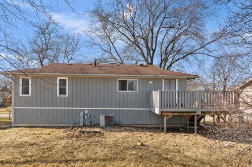338 Stafford Way, Lemont IL  60440-2128 exterior