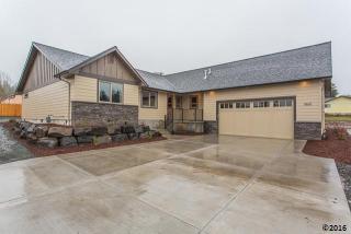 1865 Bloom Ln, Albany, OR 97321-1016