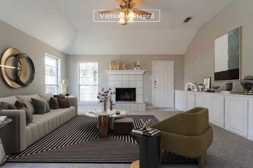 1621 Morrison Dr, Fort Worth, TX 76112-3766