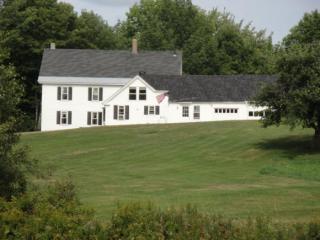 249 Baptist Rd, Canterbury, NH 03224-2535