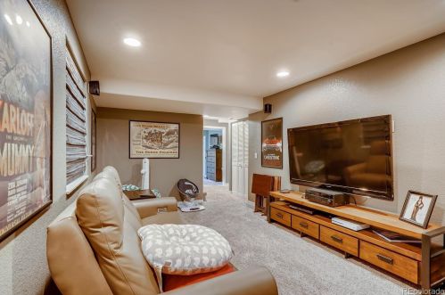 155 Johnson Dr, Loveland CO  80537-3663 exterior