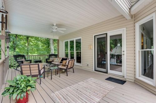 4502 Holly Forest Dr, Gainesville GA  30507-8897 exterior