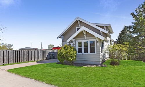 106 Kingwood St, Brainerd, MN 56401-3320