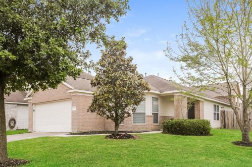 16985 Valiant Oak St, Conroe TX  77385-9543 exterior