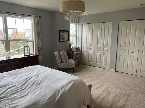 1249 Alta Vista Dr, Pingree Grove IL  60140-2057 exterior