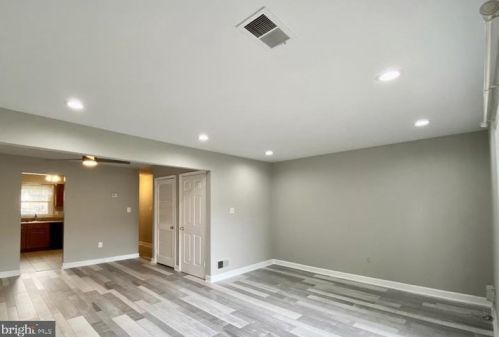 4645 Charlton Ct, Woodbridge VA  22193-3000 exterior