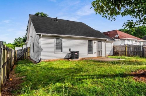 502 Kettletoft Ct, Stockbridge GA  30281-6485 exterior