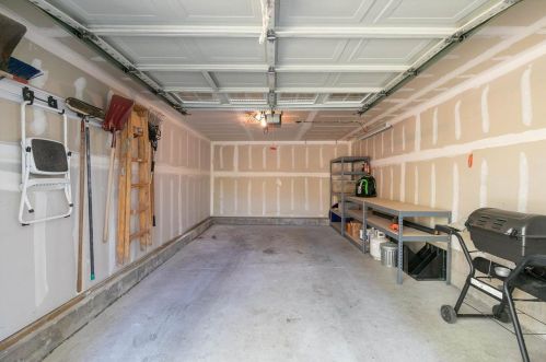 316 Skidder Trl, Truckee CA  96161-3927 exterior