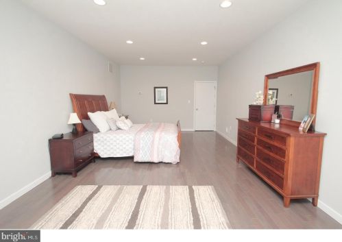 1129 20 St, Philadelphia PA 19132-3720 exterior