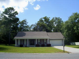 2461 Lejuene Rd, Waycross, GA 31501-7641