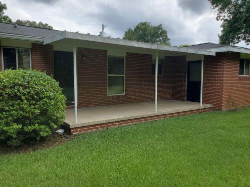 106 Meadowcliff Cir, Warner Robins, GA 31093-3049